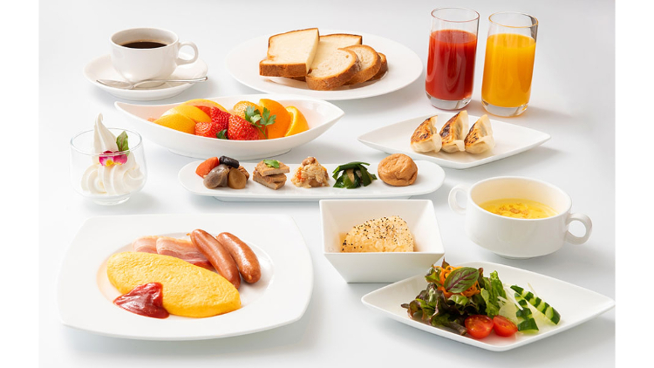 宇都宮東武ホテルグランデ|レストランサービス・ホールスタッフの求人画像1枚目