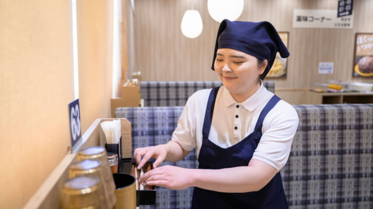 資さんうどん 都城川東店 うどん・そば | 店長・店長候補)の求人の写真 3枚目