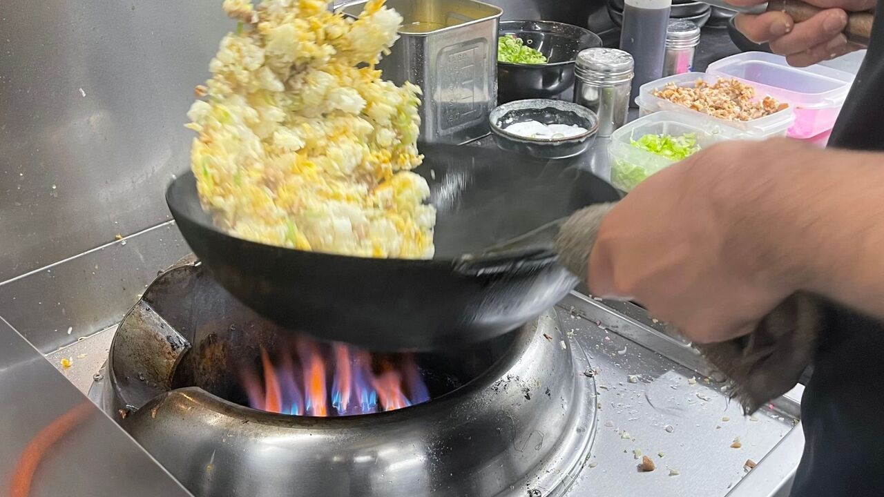 博多らーめん塩原いってつ|キッチンスタッフの求人画像1枚目