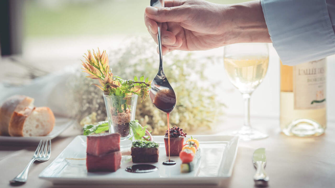 EYOHAKU|宴会調理の求人画像1枚目