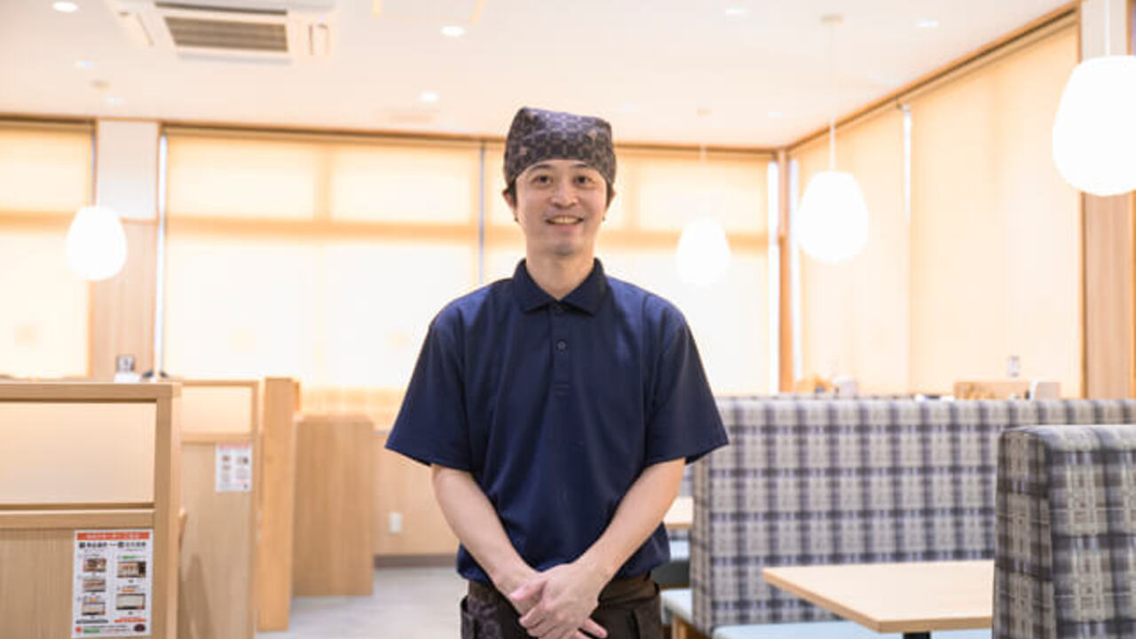 資さんうどん|レストランサービス・ホールスタッフの求人画像8枚目