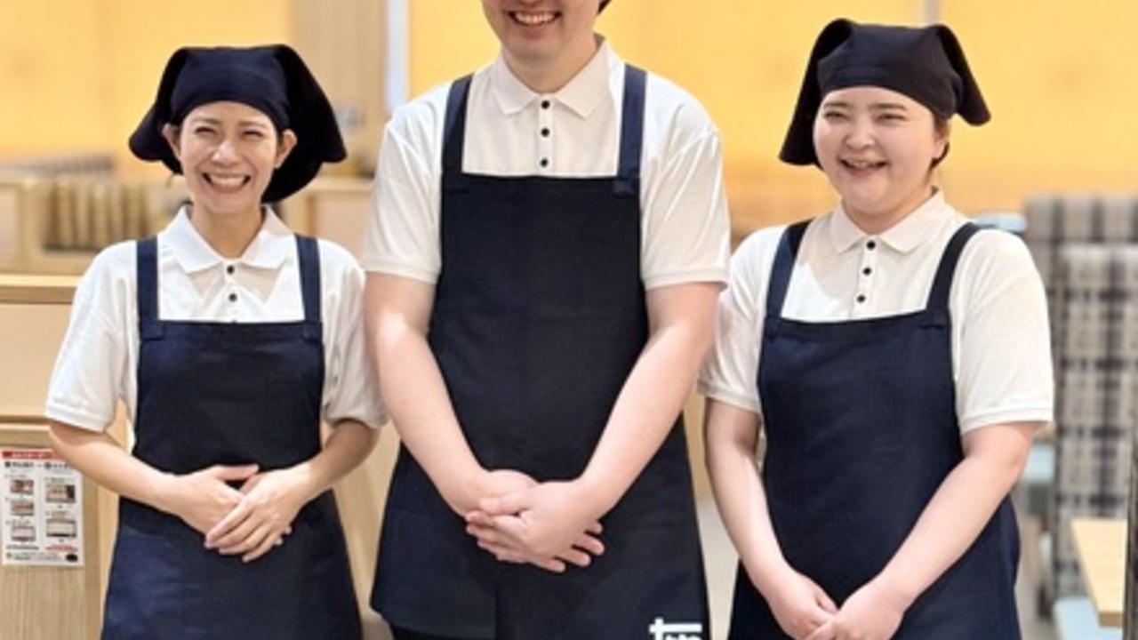 資さんうどん|キッチンスタッフの求人画像1枚目
