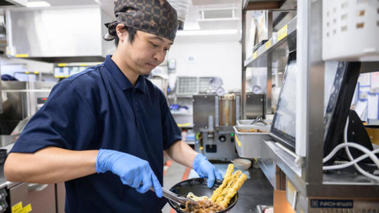 資さんうどん 菊陽店 うどん・そば | キッチンスタッフ)の求人の写真 2枚目
