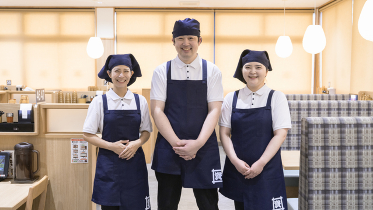 資さんうどん|レストランサービス・ホールスタッフの求人画像1枚目