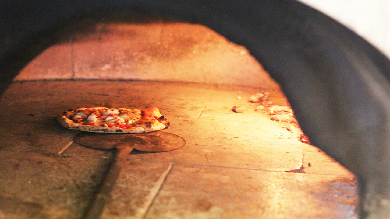 ピッツェリアマルブン|ピッツァイオーロの求人画像2枚目