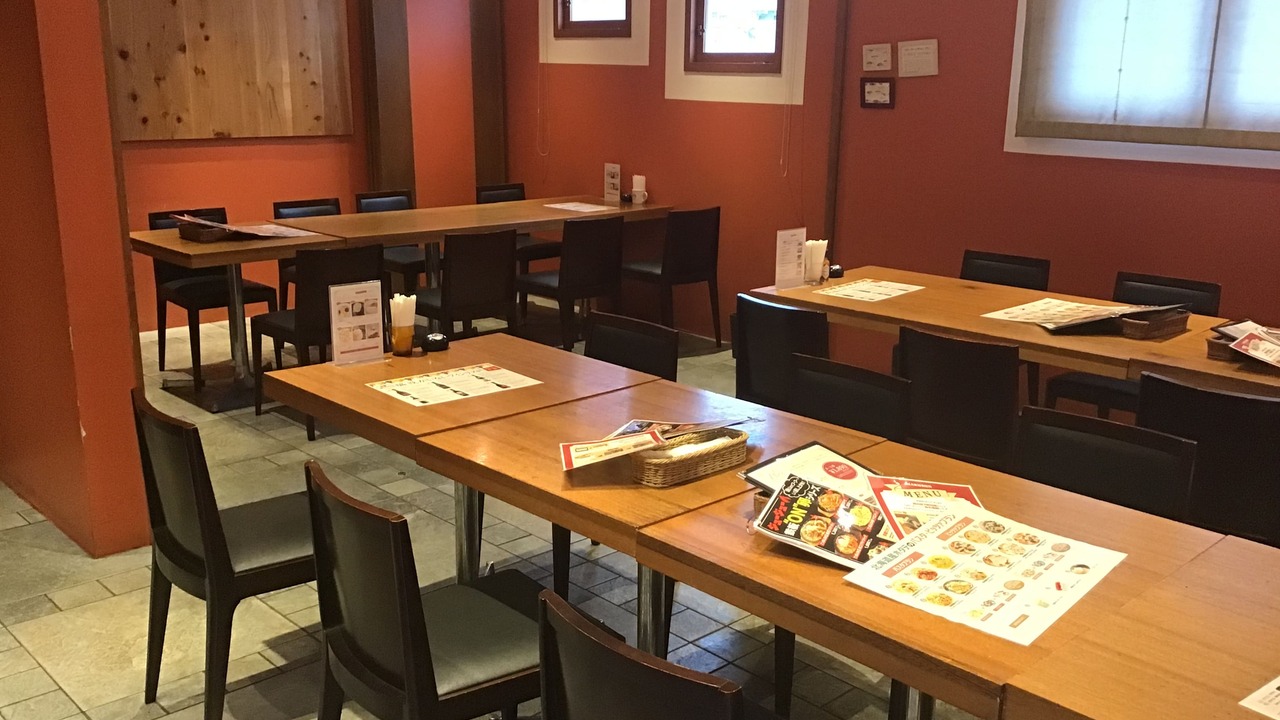 ピッツェリアマルブン 朝生田店 イタリアン, 洋食・西洋料理 | ピッツァイオーロ)の求人の写真 2枚目