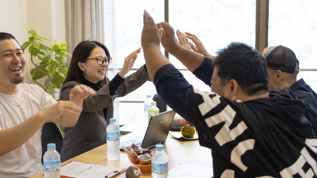 京都 炭火串焼つじや|店長・店長候補の求人画像1枚目