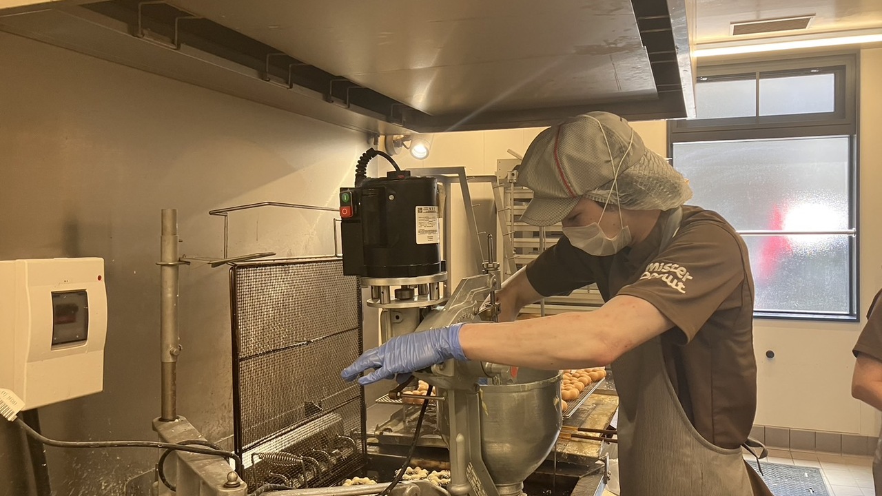 ミスタードーナツ|調理見習い・調理補助の求人画像1枚目