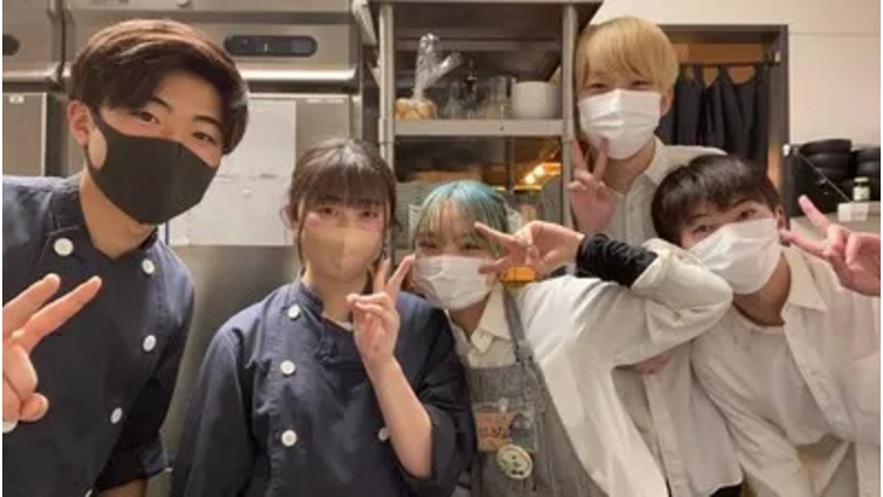 全席個室居酒屋 ひなた|調理見習い・調理補助の求人画像1枚目