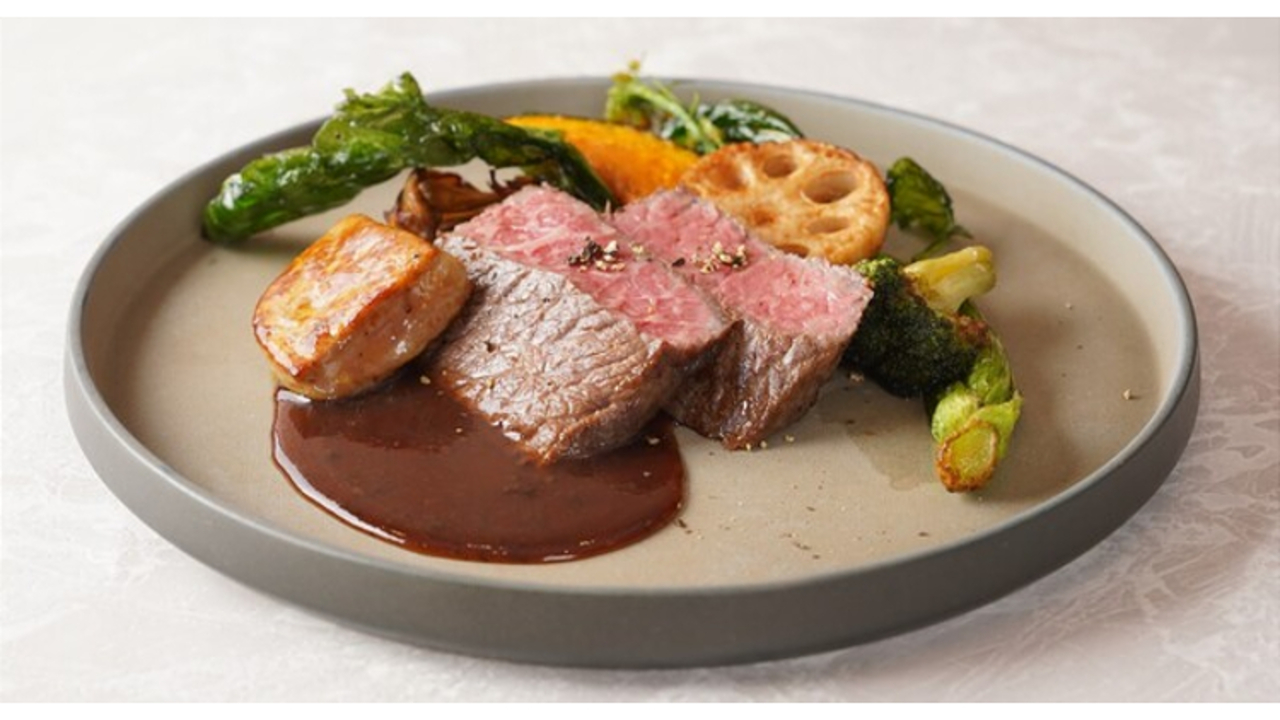 俺のフレンチ|レストランサービス・ホールスタッフの求人画像1枚目