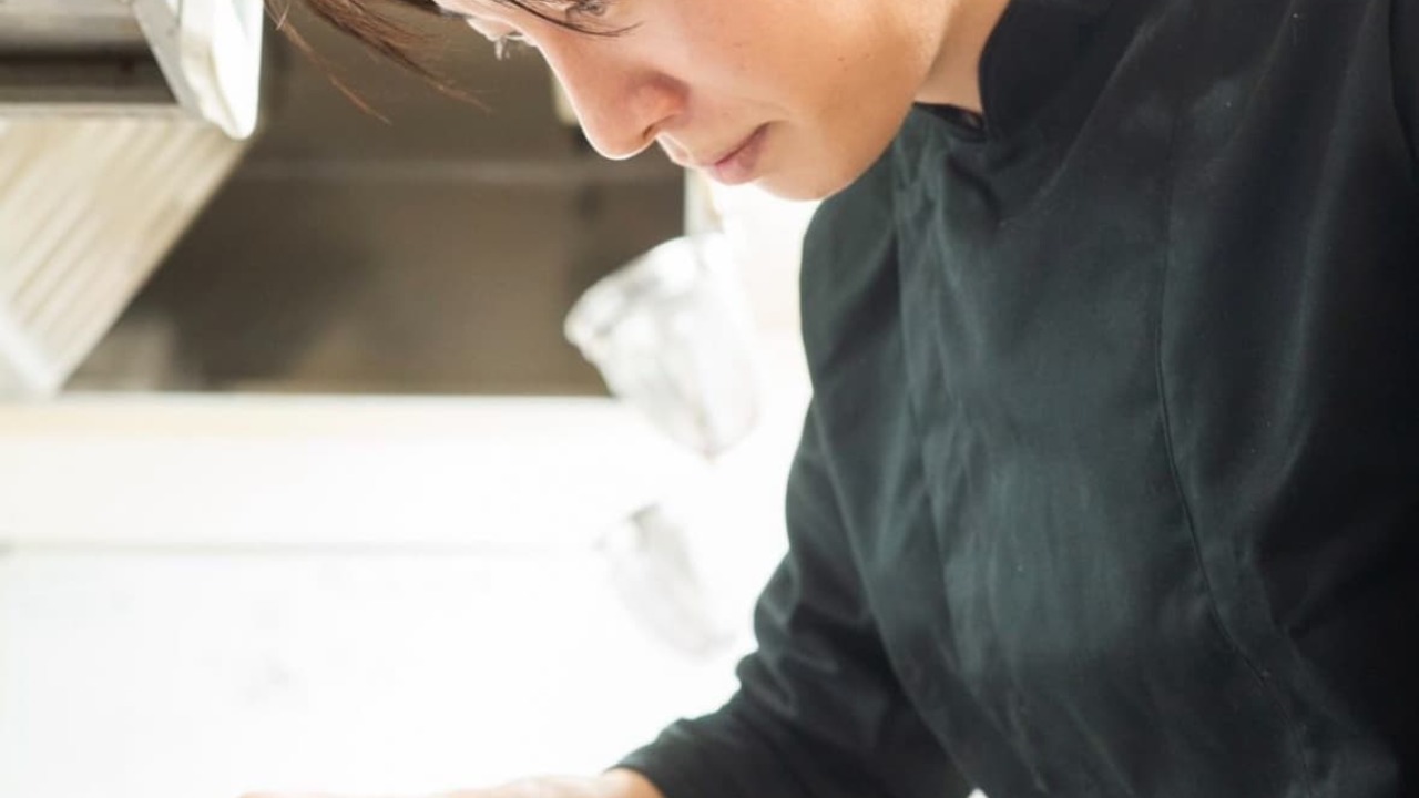 『生しじみラーメン』オルニ|レストランサービス・ホールスタッフの求人画像2枚目