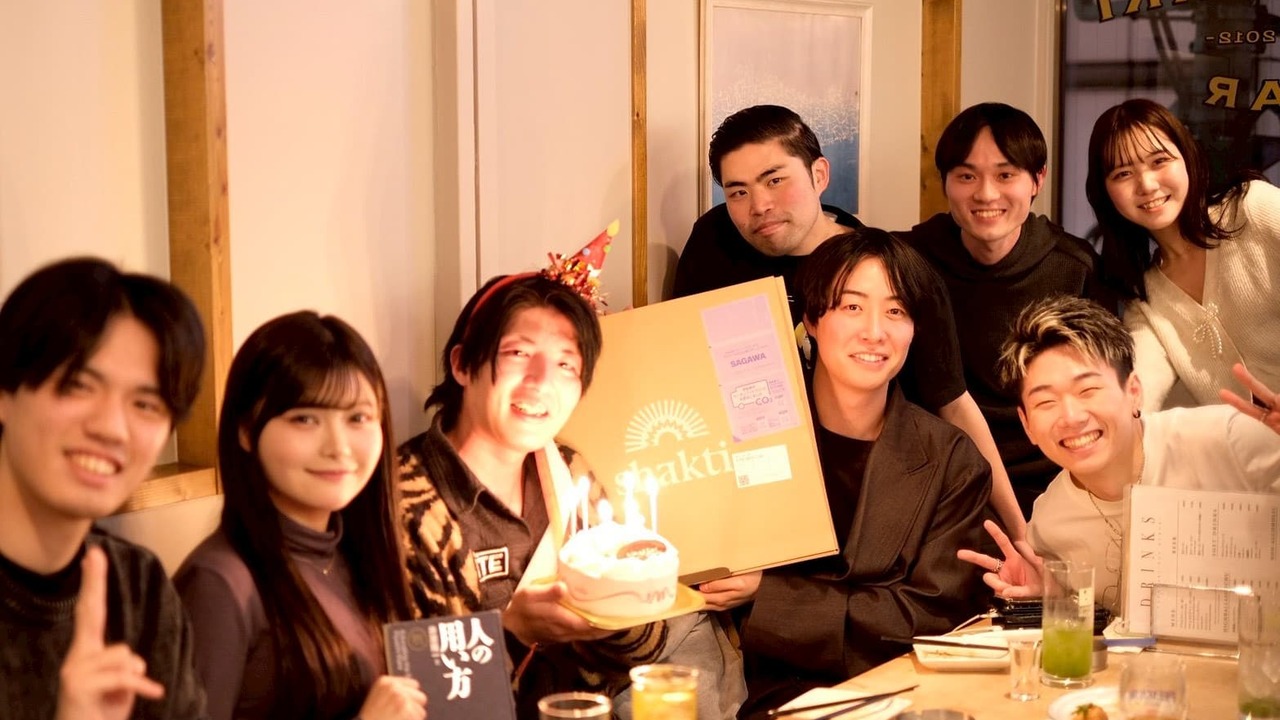 『生しじみラーメン』オルニ|レストランサービス・ホールスタッフの求人画像3枚目