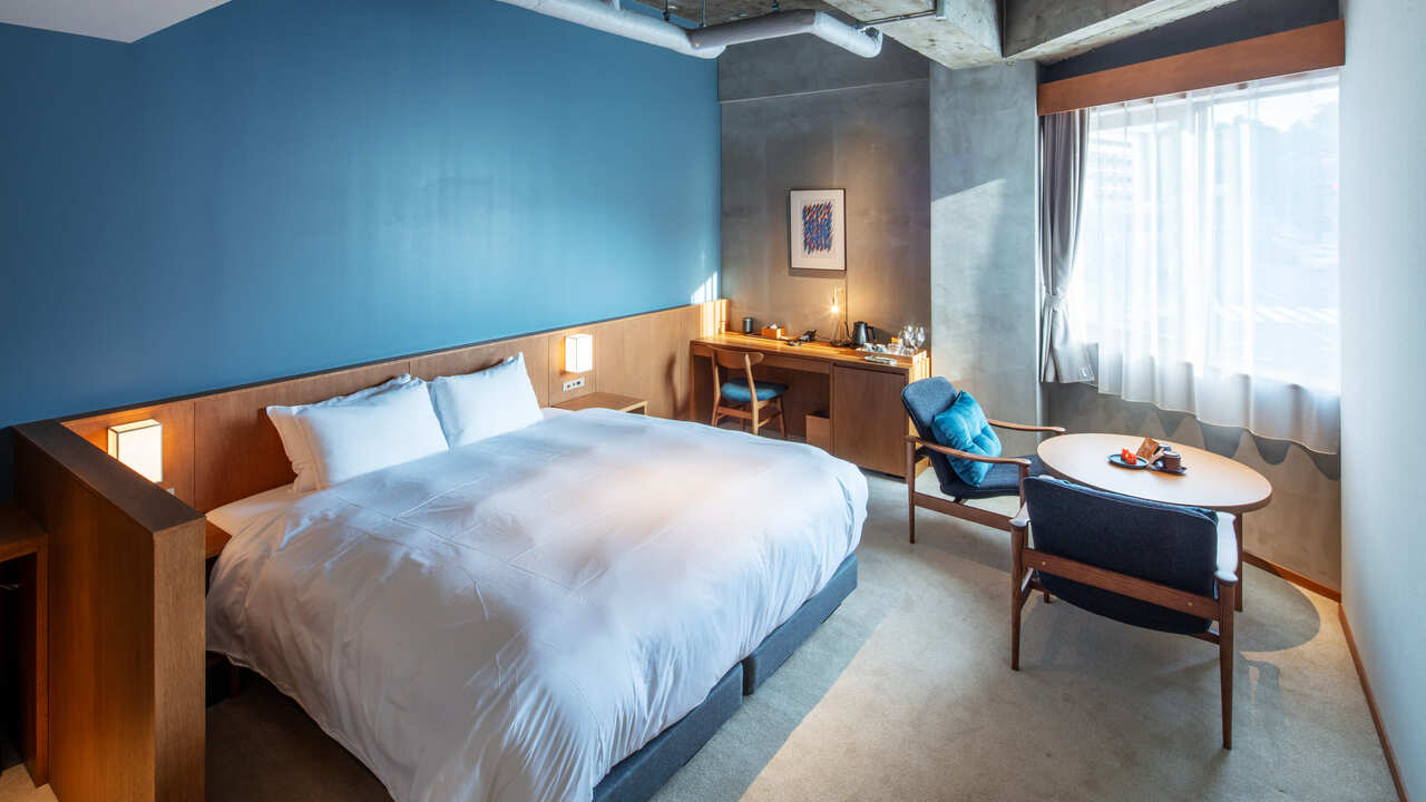 HOTEL AO |フロントスタッフの求人画像1枚目