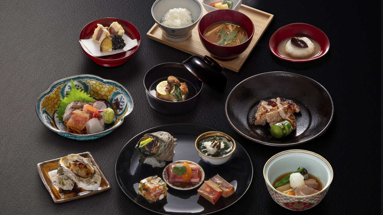 HOTEL AO |フロントスタッフの求人画像1枚目