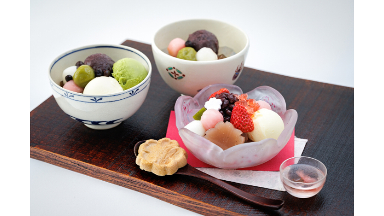 名水甘味　且座|レストランサービス・ホールスタッフの求人画像1枚目