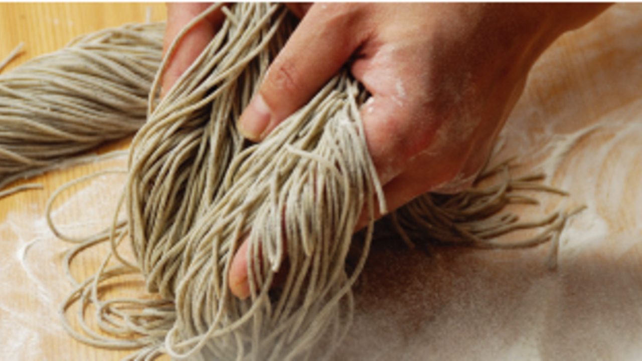 高田屋 池袋西口店 うどん・そば | うどん職人・そば職人)の求人の写真