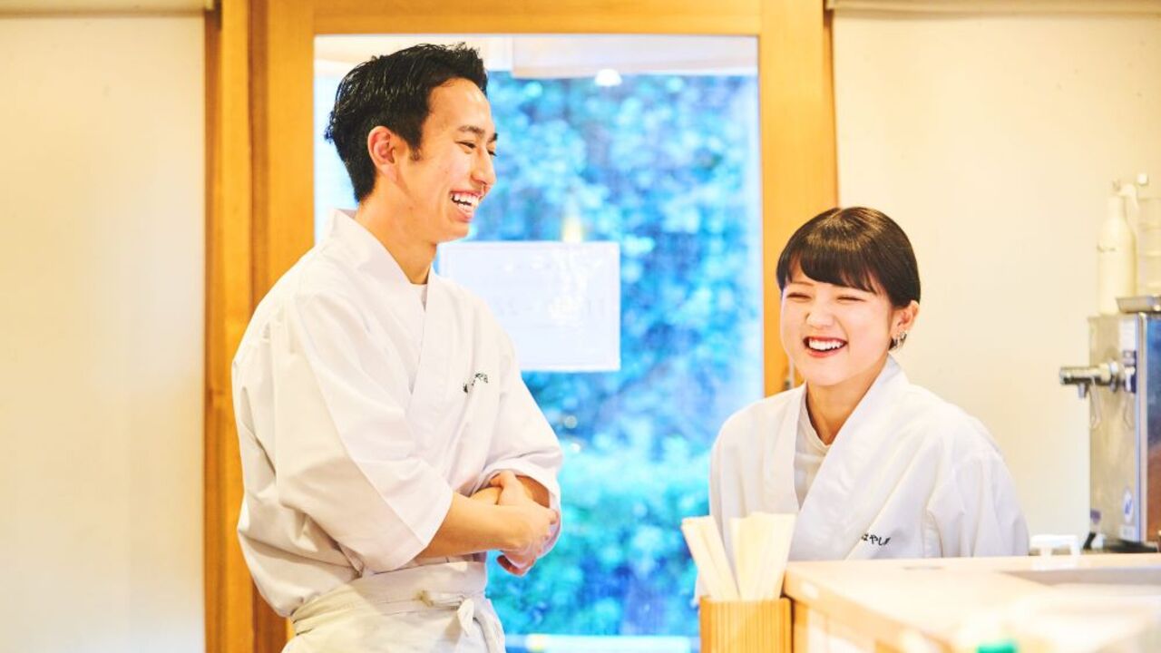 ラーメン事業部|レストランサービス・ホールスタッフの求人画像1枚目
