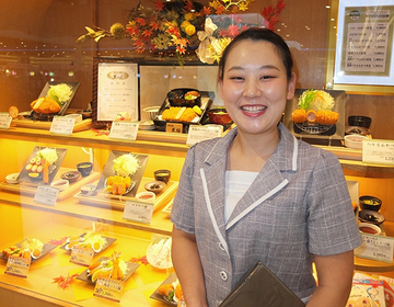 とんかつKYK 粋花KYKあべのハルカスダイニング店(飲食店 / 和食, 専門店（各国料理） | キッチンスタッフ)の求人の写真 4