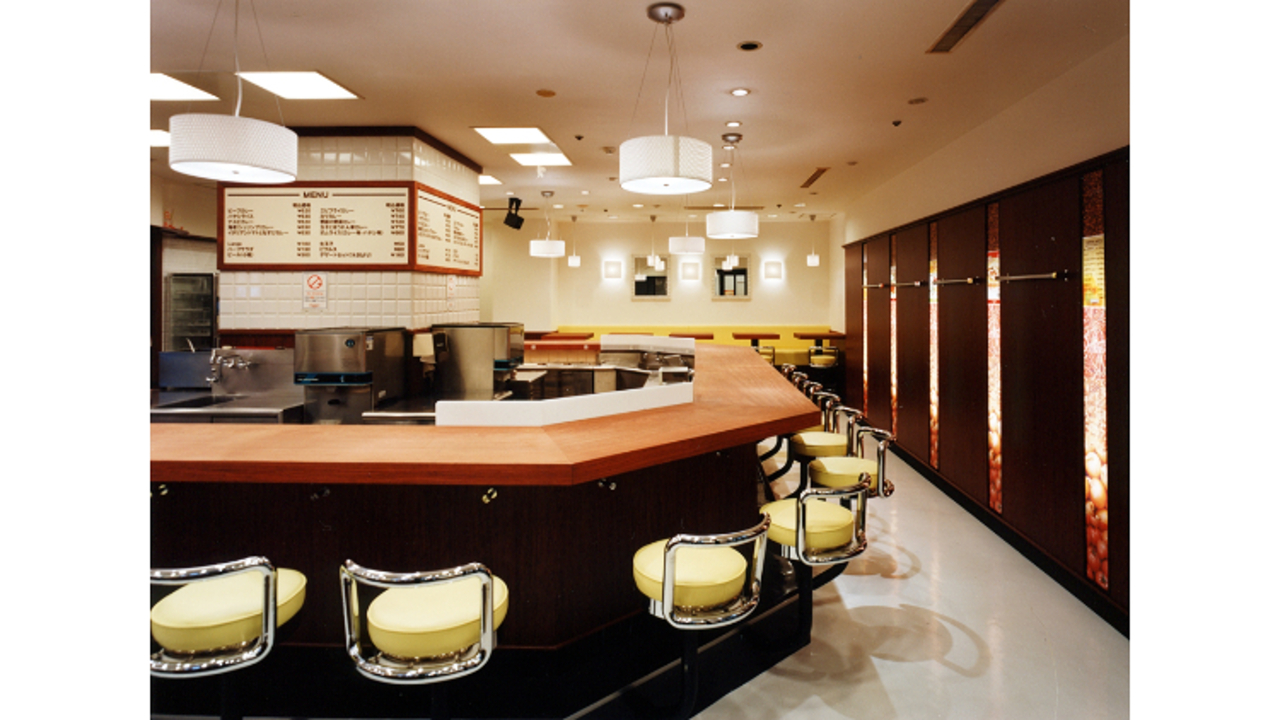 カレーハウスサンマルコ なんばウォーク店 洋食・西洋料理, ファストフード | 店長・店長候補)の求人の写真 4枚目