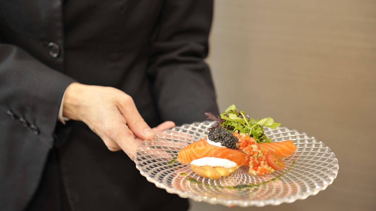 銀座ハプスブルク・ファイルヒェン|レセプション・レストランレセプションの求人画像4枚目