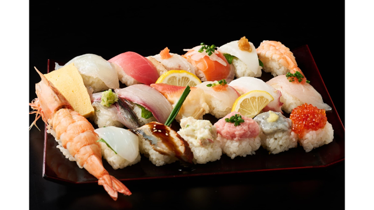 海鮮特急レーン 寿司じじや 坪井店 寿司・鮨 | 店長・店長候補)の求人の写真 2枚目