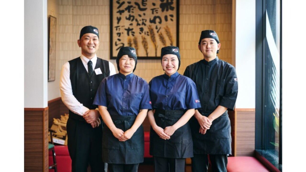 海鮮特急レーン 寿司じじや 八幡西店 寿司・鮨 | キッチンスタッフ)の求人の写真 1枚目