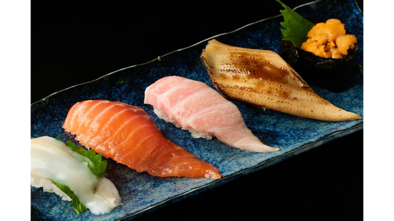 海鮮特急レーン 寿司じじや 延岡店 寿司・鮨 | キッチンスタッフ)の求人の写真 4枚目