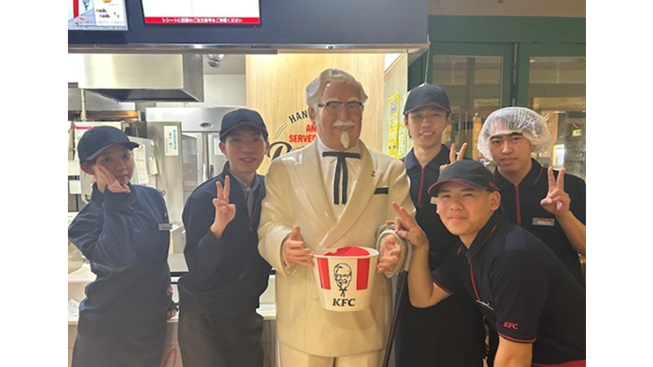 ケンタッキー・フライド・チキン|レストランサービス・ホールスタッフの求人画像1枚目