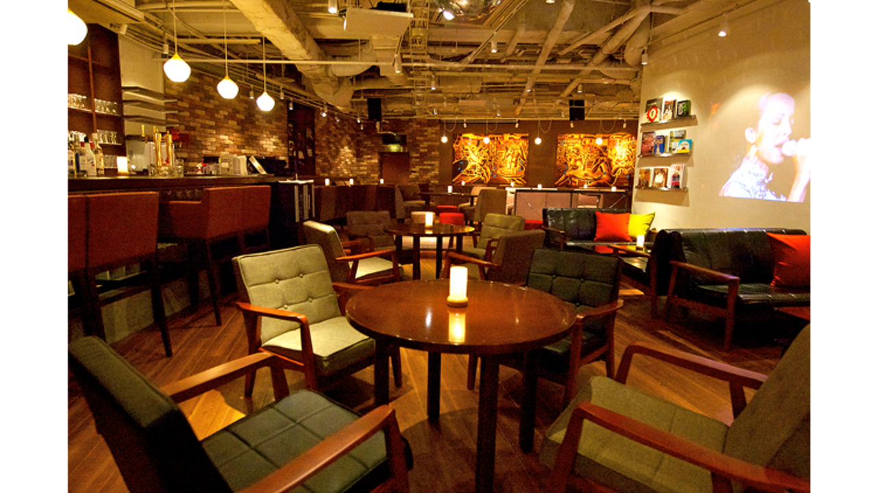 Cafe＆Dining ballo ballo|レストランサービス・ホールスタッフの求人画像3枚目