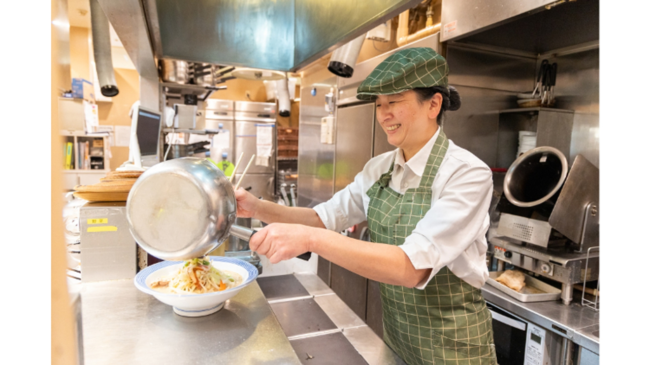 リンガーハット アル・プラザ草津店 ラーメン | 調理見習い・調理補助)の求人の写真 2枚目