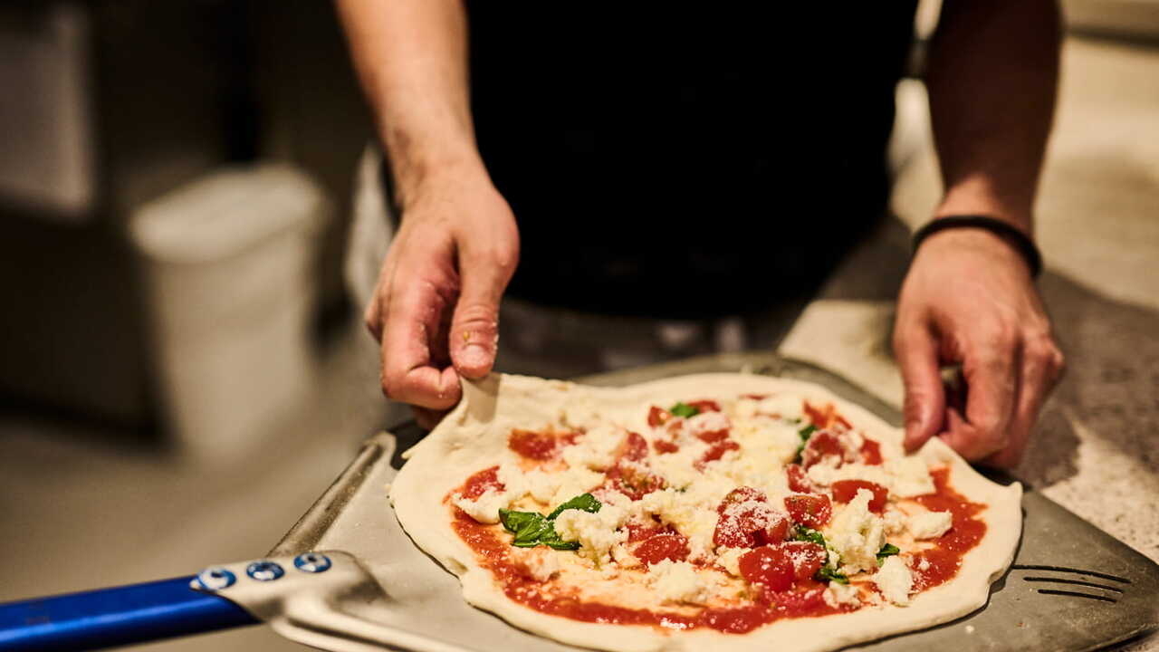 Pizzeria & Trattoria GONZO|ピッツァイオーロの求人画像4枚目