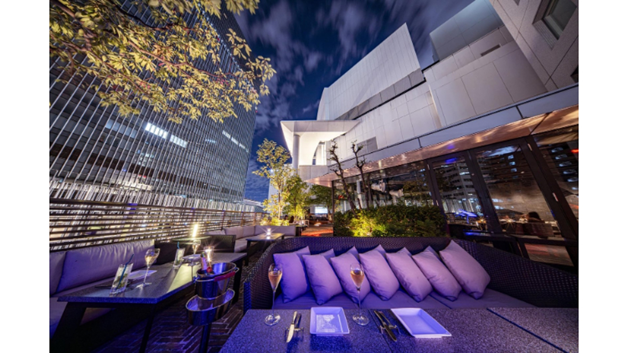 XEX|バーテンダーの求人画像3枚目