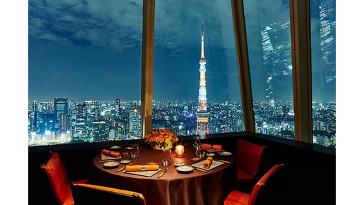 XEX|バーテンダーの求人画像1枚目