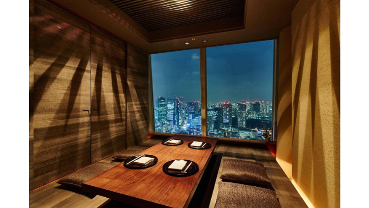 XEX|バーテンダーの求人画像2枚目