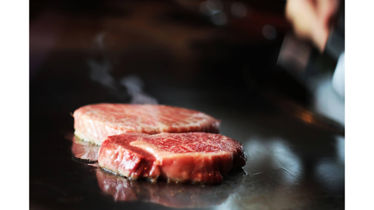 XEX|バーテンダーの求人画像3枚目