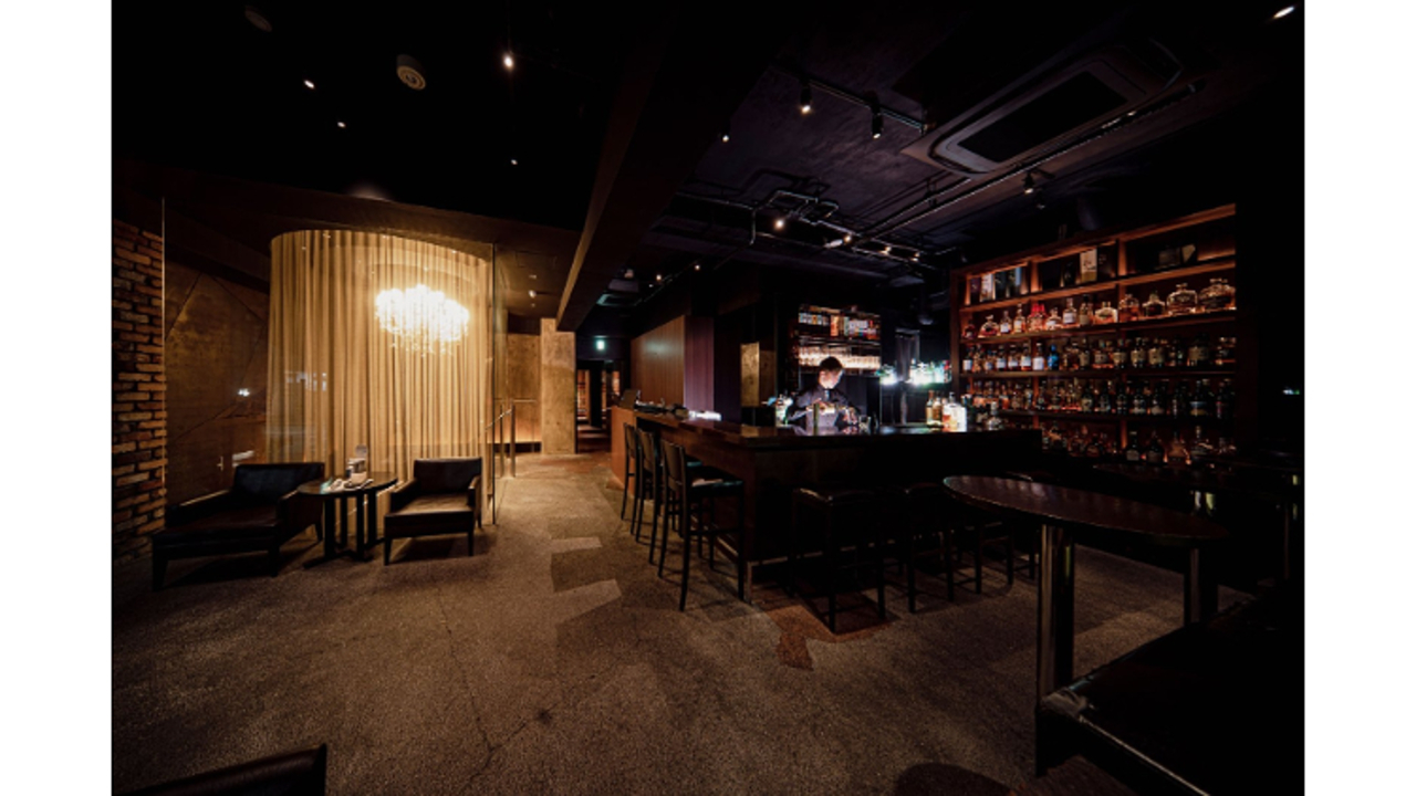 XEX|バーテンダーの求人画像2枚目