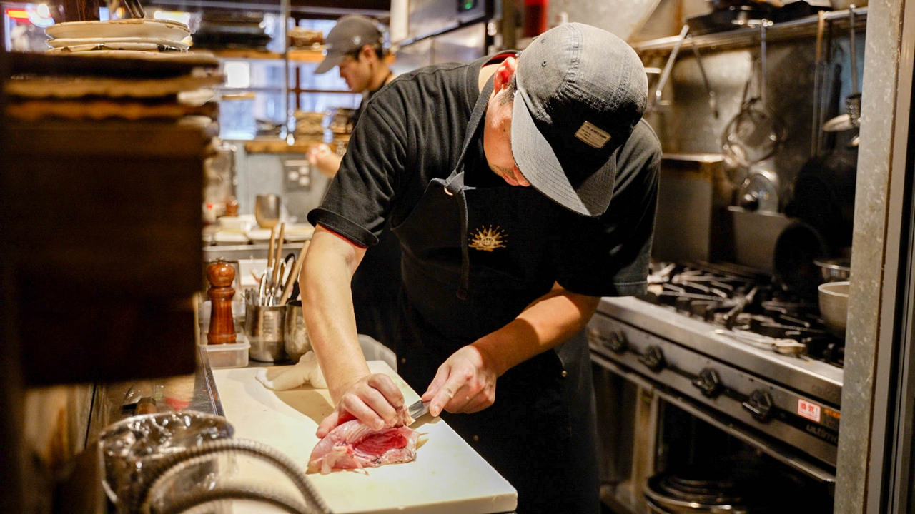 炭焼笑店陽|レストランサービス・ホールスタッフの求人画像1枚目