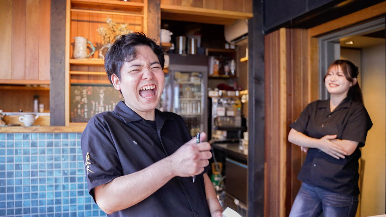 炭火焼き鳥 鴨尽|レストランサービス・ホールスタッフの求人画像4枚目