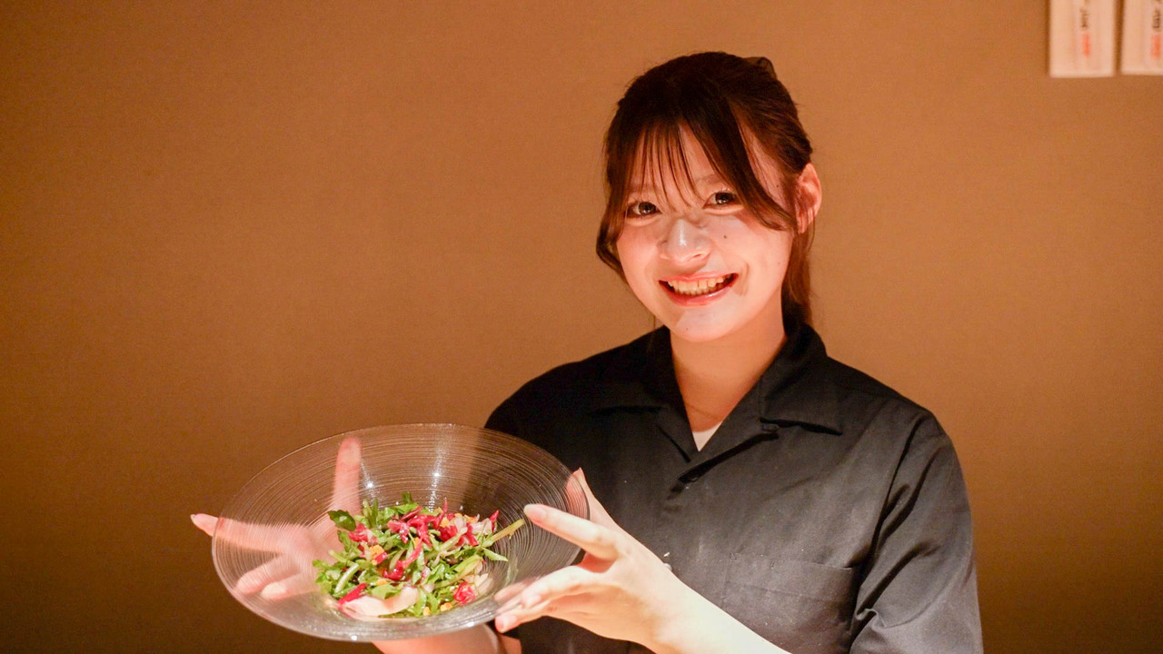 炭火焼き鳥 鶏尽|キッチンスタッフの求人画像1枚目