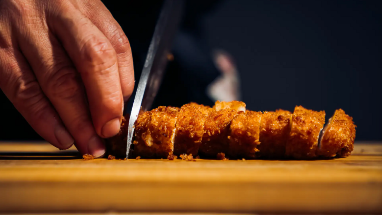 京都 豚牛-TONGYU-|店長・店長候補の求人画像1枚目