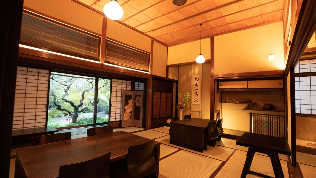 シックスセンス株式会社（ヒカリヤ）|店長・店長候補の求人画像1枚目