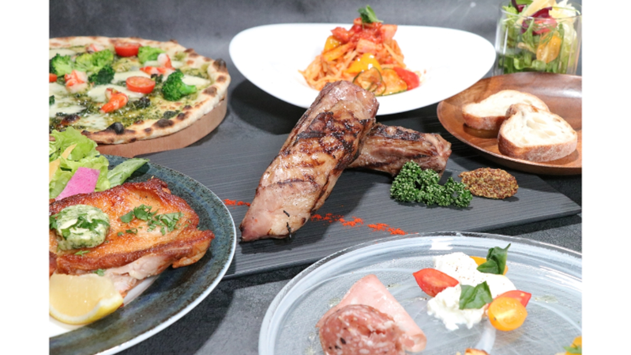 STARRACE KOMORO|料理長・料理長候補の求人画像1枚目