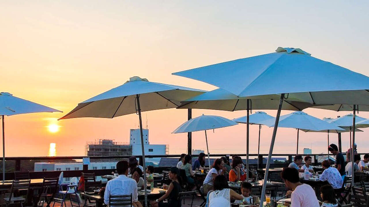 グランパスリゾート|フロントスタッフの求人画像2枚目