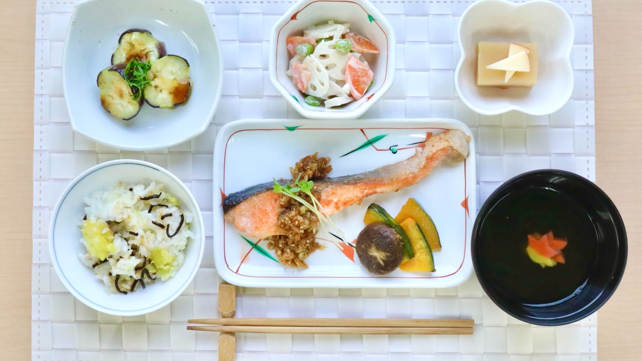 平成デイサービスセンター平田 給食・社員食堂・介護・病院 | 栄養士・管理栄養士)の求人の写真 1枚目