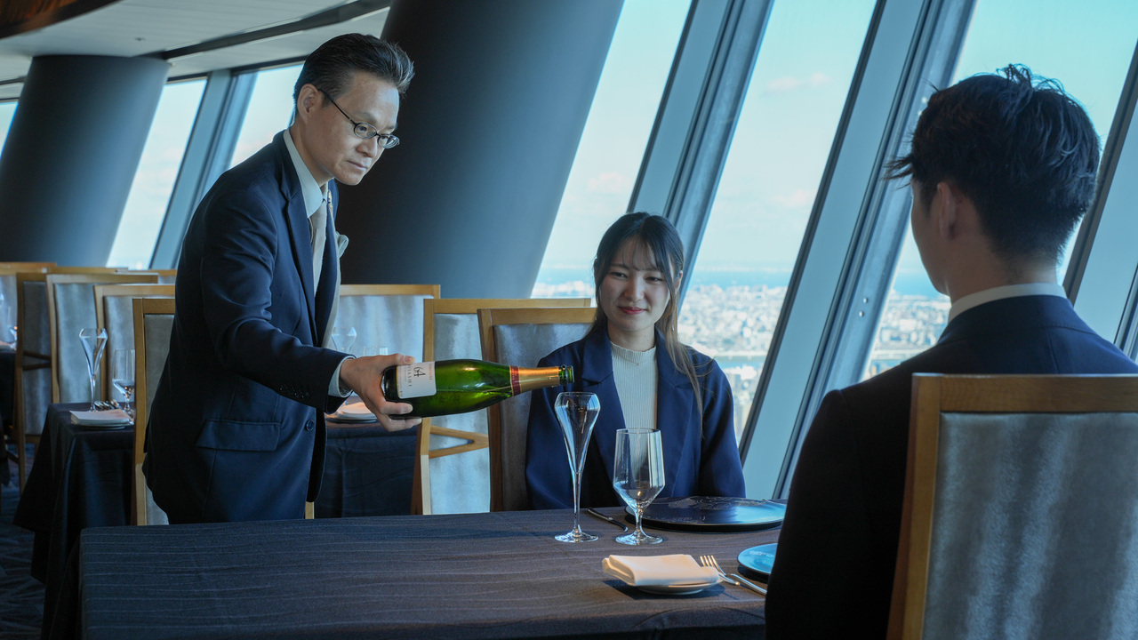 Sky Restaurant 634|キッチンスタッフの求人画像2枚目