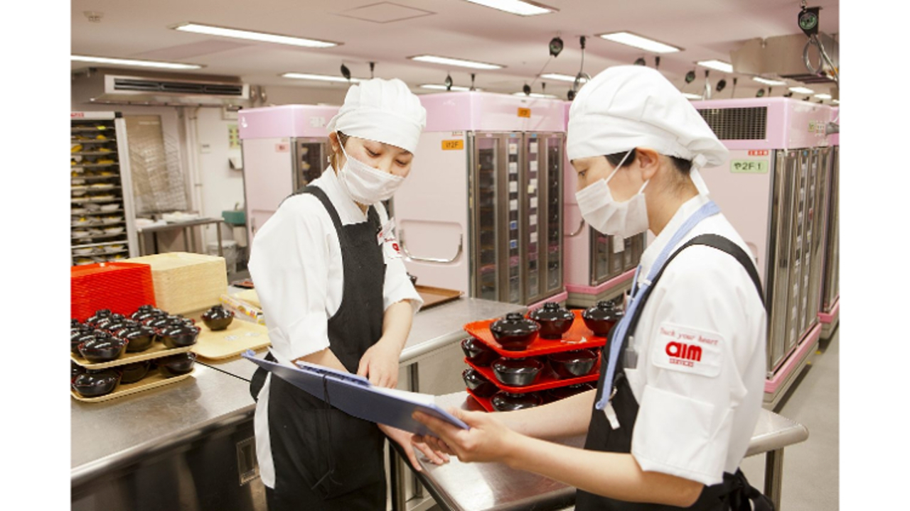 西日本HSS事業本部　HSS中四国事業部|キッチンスタッフの求人画像1枚目