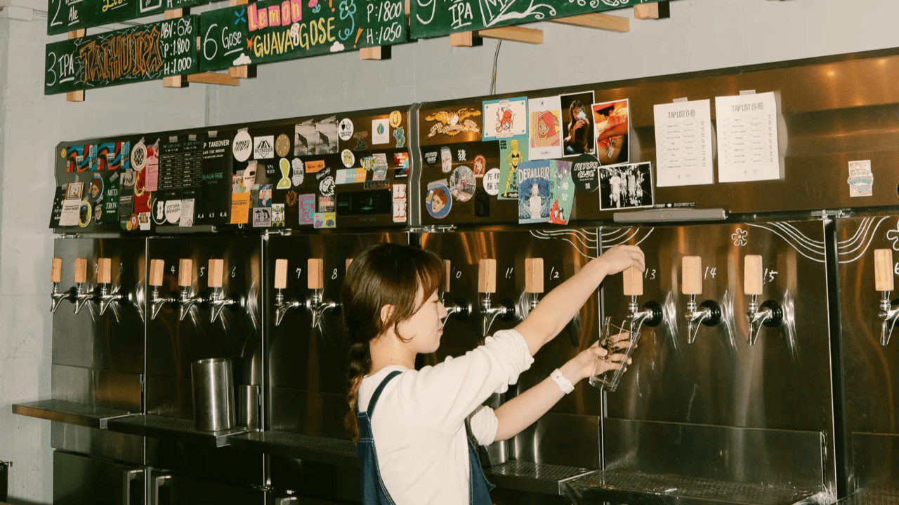 WPÜ SHINJUKU|レストランサービス・ホールスタッフの求人画像4枚目