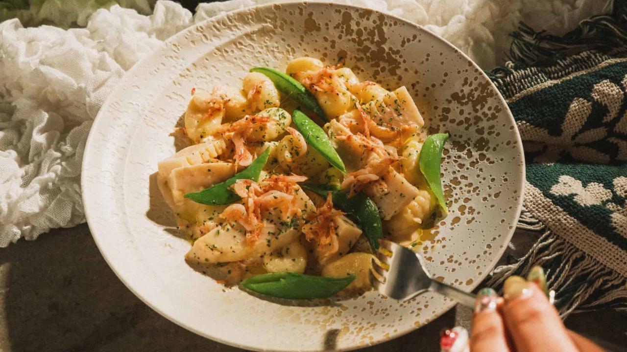 WPÜ SHINJUKU|レストランサービス・ホールスタッフの求人画像1枚目