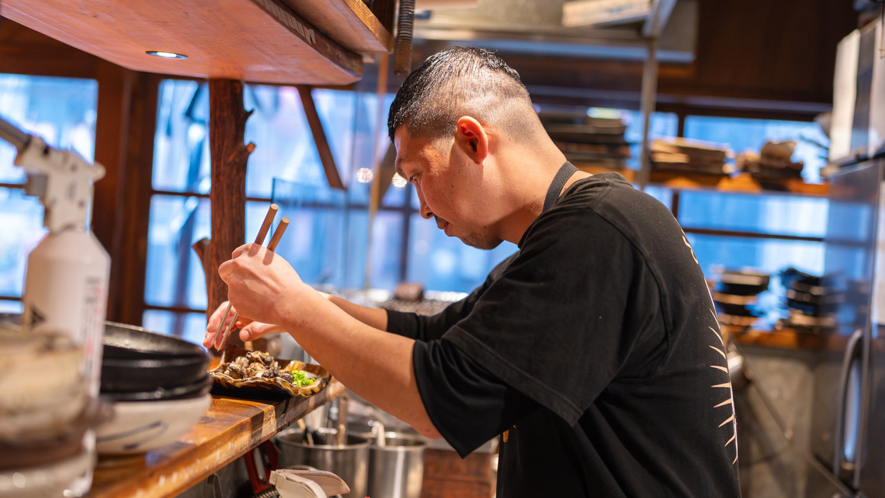 炭焼笑店陽|レストランサービス・ホールスタッフの求人画像1枚目
