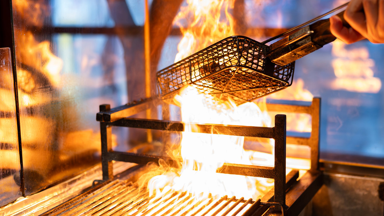 炭焼笑店陽|店長・店長候補の求人画像1枚目